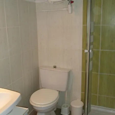 T2 Avec Balcon, Animaux Admis, Parking Privatif - Fr-1-503-25 Balaruc-les-Bains